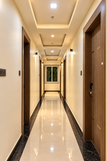 Public Area 3, Hotel Glorious Grand, Varanasi