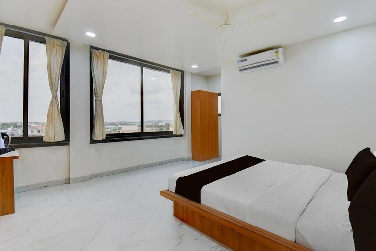 Room 2, Hotel Chhaya, Aurangabad
