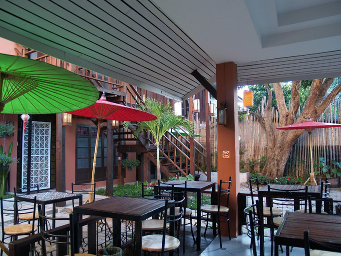 Food & Drinks 2, Sirikamsan House, Muang Chiang Mai