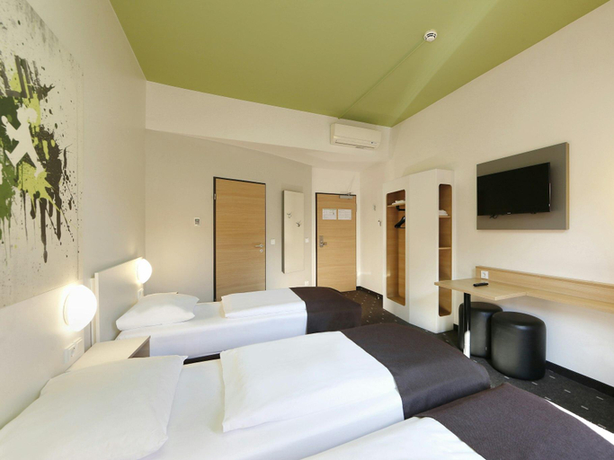 Bedroom 3, B&B Hotel Berlin Potsdamer Platz, Berlin