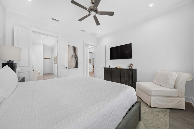 Room 5, Beach Club Cottage #36 - Dune's Perch, Baldwin