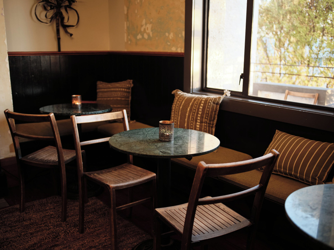 Food & Drinks 4, The Convent Hotel, Waitakere