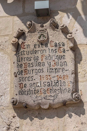 Front of property 3, Tandem Catedral, Burgos