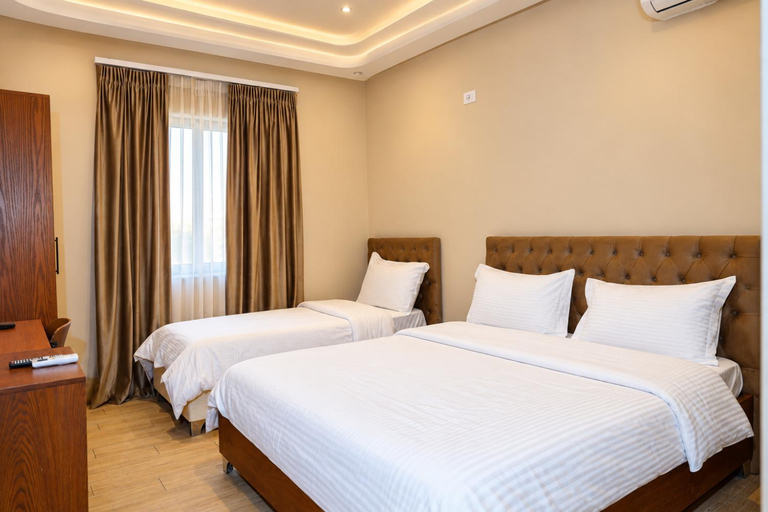 Bedroom 2, SR99 Hotel, Tirana