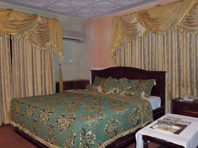 Bedroom 5, Hotel Regent, Rawalpindi