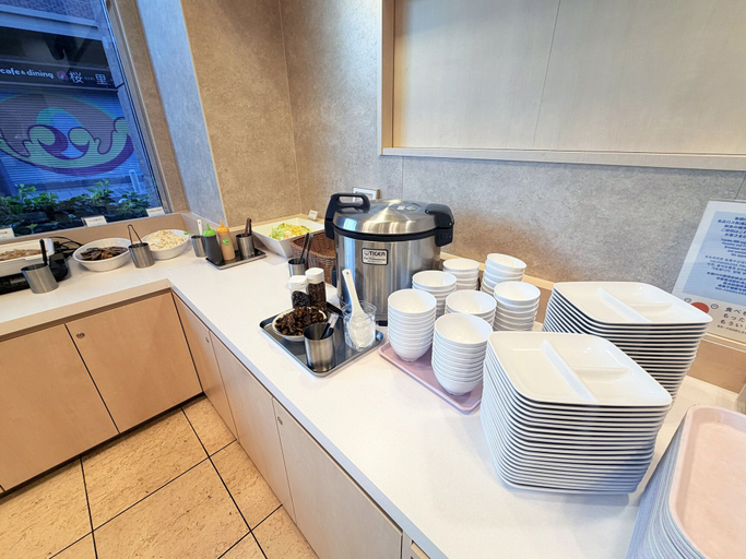 Food & Drinks 4, Toyoko Inn Hanshin Amagasaki Ekimae, Amagasaki