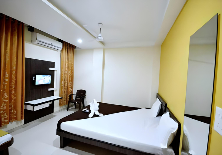 Bedroom 3, Hotel Sai Kanhaiya, Ahmadnagar