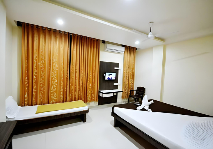 Bedroom 3, Hotel Sai Kanhaiya, Ahmadnagar
