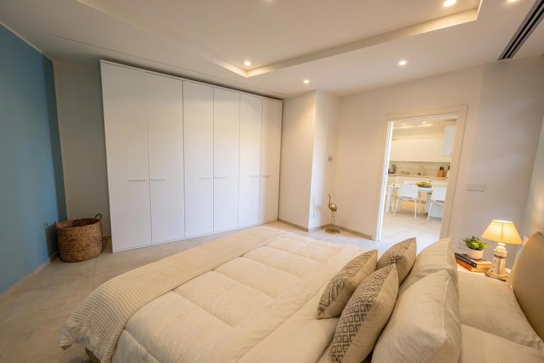 Room 4, Villa Venere With Garden & Parking, Savona