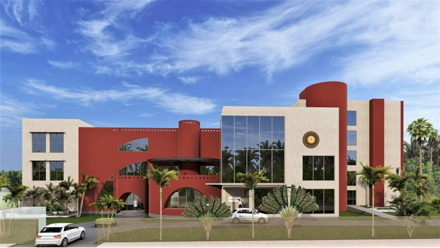 Exterior & Views