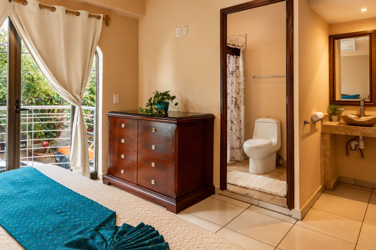 Bathroom 5, HOTEL PUEBLITO VALLARTA, Puerto Vallarta