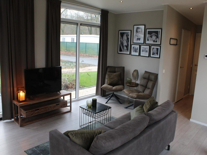 Others 5, Charming Chalet Near Efteling, Loon op Zand