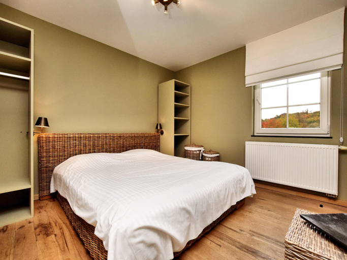 Bedroom 3, Durbuy Luxe Villa with Pool, Luxembourg