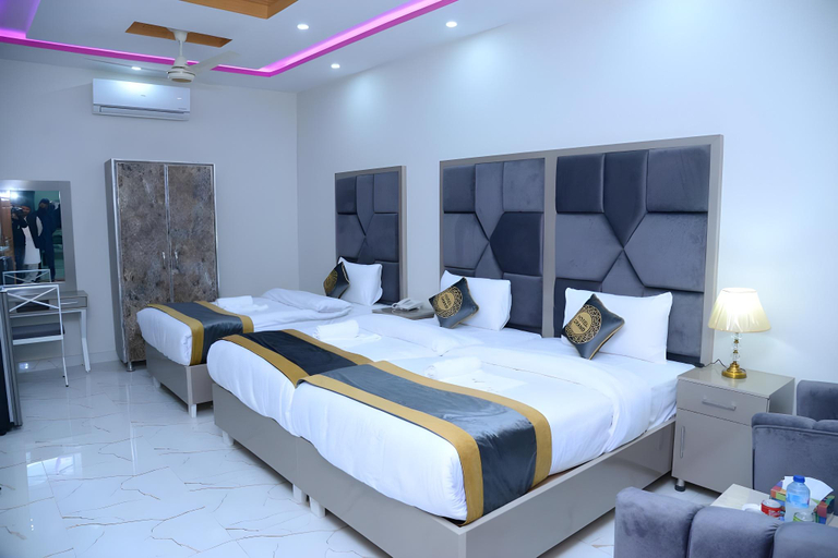 Bedroom 3, GO Luxury Grand Hotel, Lahore