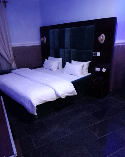 Room 4, Galaxy La Palm Royal Resort Abakaliki, Ebonyi