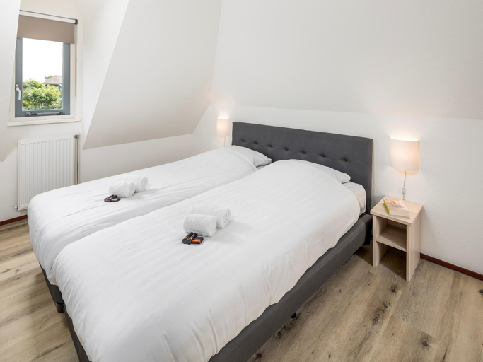 Bedroom 2, Villa near Dutch Beach with Garden Terrace, Den Helder