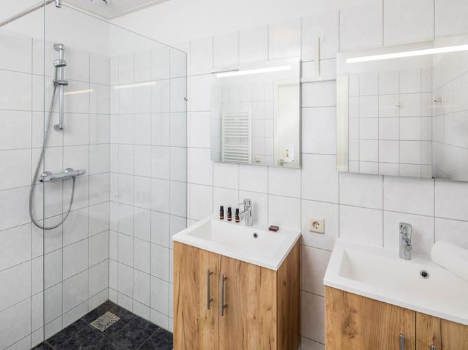 Bathroom, Family-Friendly Retreat, Schouwen-Duiveland