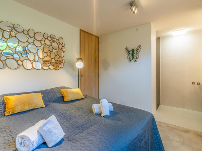 Bedroom 4, Relaxed and atmospheric 6-person villa near the forest., Texel