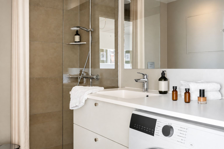 Bathroom 4, Clover House - Daniel&Jacob;s Premium Apartments, Copenhagen