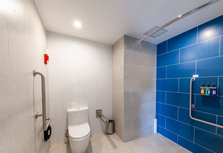 Bathroom 5, Holiday Inn Express SHANGHAI BAOSHAN BAOYANG by IHG, Shanghai
