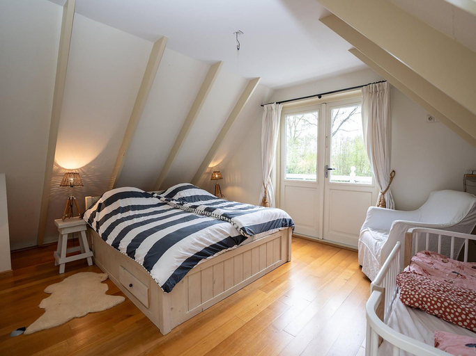 Bedroom 5, Lovely 4-person villa with private pool, Texel