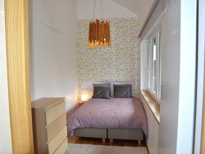 Bedroom 3, stunning Family Gîte Retreat, Liège