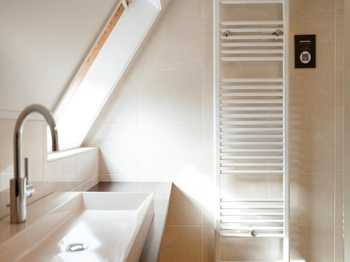 Bathroom 3, Villa in Netherlands with Spacious Garden, Barneveld