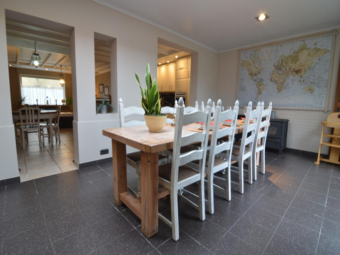 Food & Drinks 3, Villa in Knokke-Heist near Beach, West-Vlaanderen