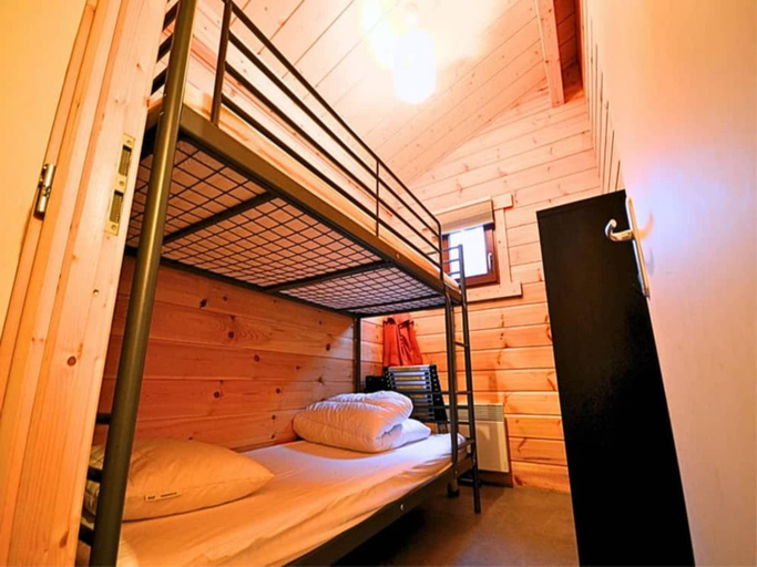 Bedroom 4, Ardennes Chalet with Balcony, Sauna, Namur