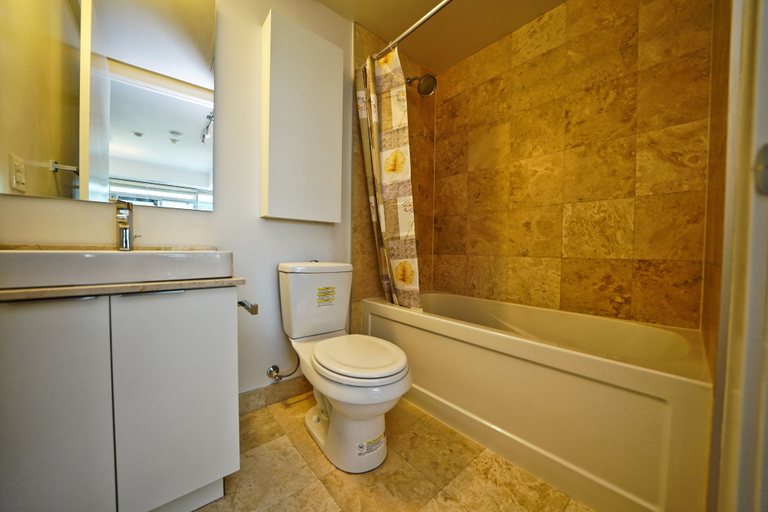 Bathroom, Downtown Toronto Suites, Toronto