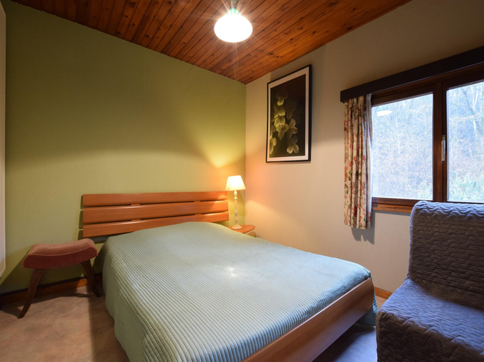 Bedroom 2, Forest Cottage with Ponds, Luxembourg