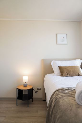 Room 2, Chic Ñuñoa Apt Cozy Stay for 5, Cordillera