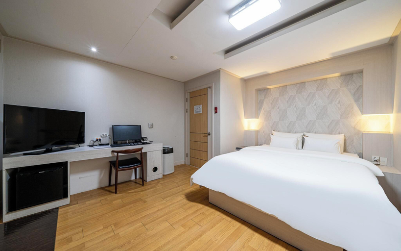 Bedroom 3, Gongju Hotel Geumgang, Gongju
