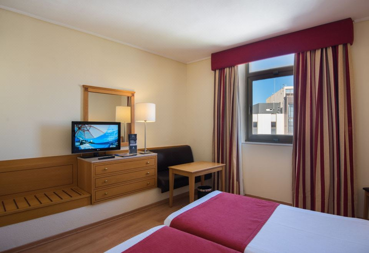Bedroom 3, Vila Gale Ampalius Resort Hotel, Loulé