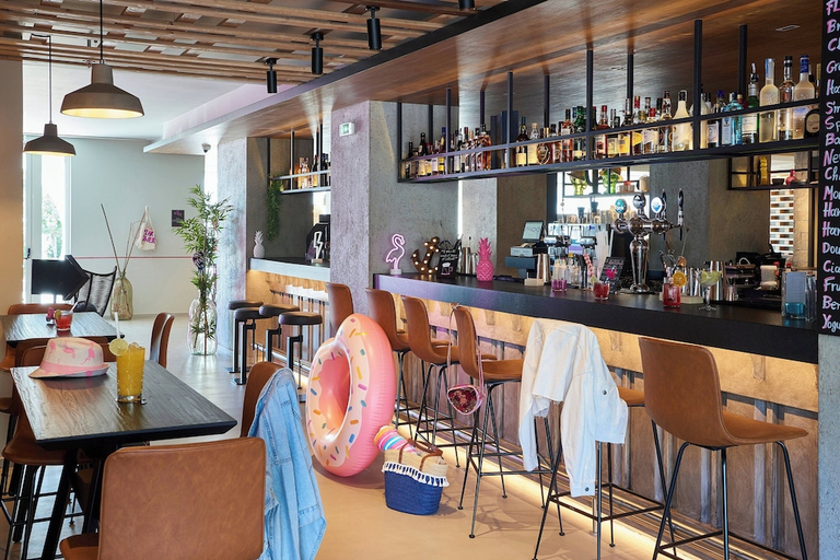 Food & Drinks 4, Moxy Patra Marina, West Greece