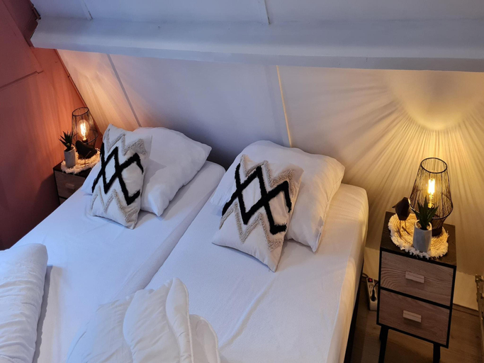 Bedroom 5, Renovated Ardennes Chalet with Patio, Luxembourg