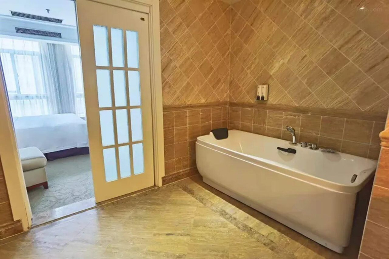 Bathroom 3, Vienna Hotel, Nantong