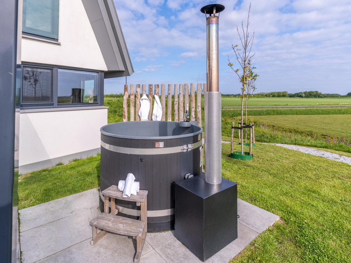 Gym/fitness 4, Modern, luxury nature villa with hot tub, Texel