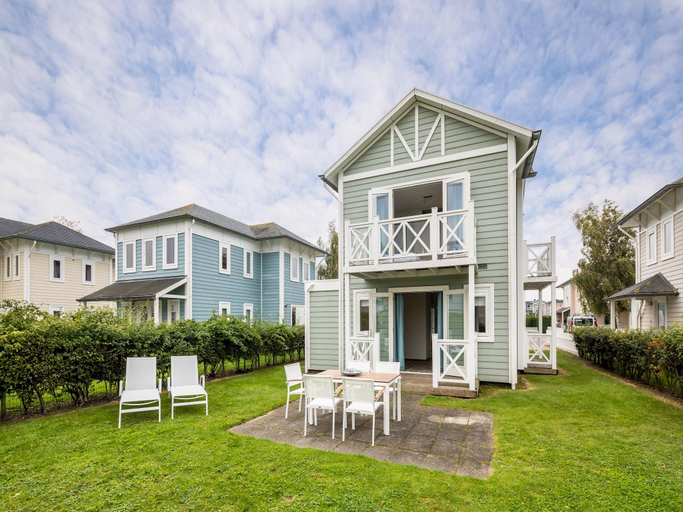 Others 5, Villa in Hellevoetsluis near North Sea Beach, Hellevoetsluis