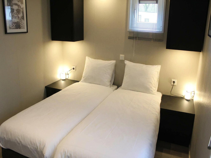 Bedroom 2, Charming Chalet Near Efteling, Loon op Zand