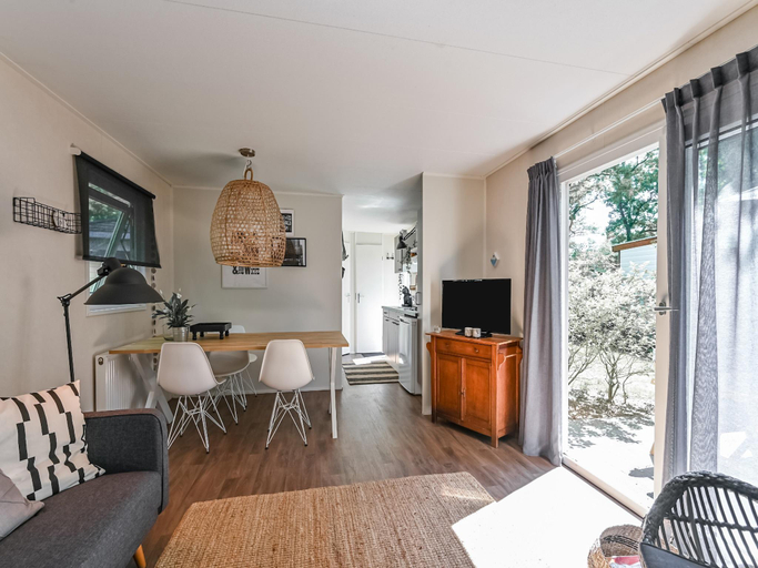 Bedroom 4, Modern chalet in Voorthuizen near the forest, Barneveld