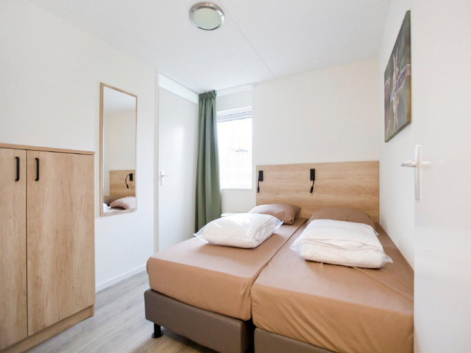 Bedroom 5, Group Villa in Netherlands with Privacy, Barneveld