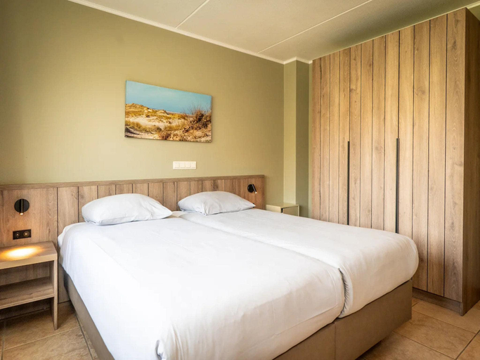 Bedroom 4, 6-Guest Texel Villa with Sauna & Spa, Texel