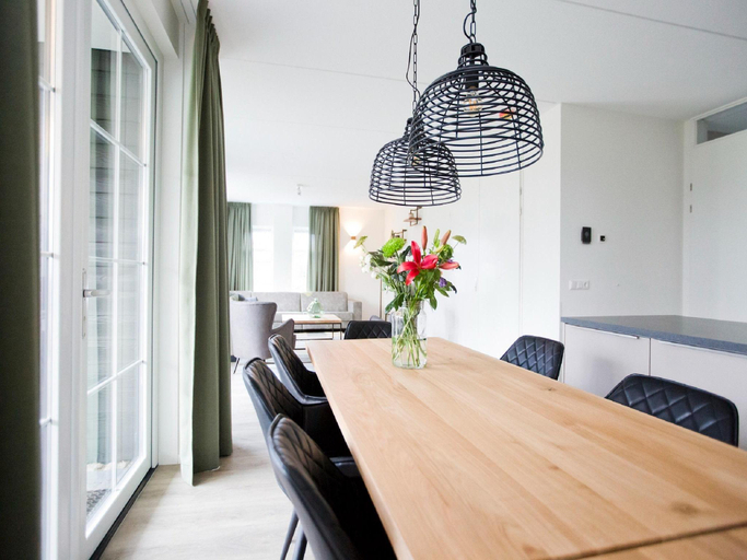 Restaurant 2, Group Villa in Netherlands with Privacy, Barneveld