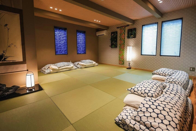 Bedroom 2, Tsudoya Sanno, Osaka