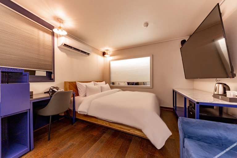 Bedroom 2, Gwangju Chungjangro Ekklim Business Hotel, Buk
