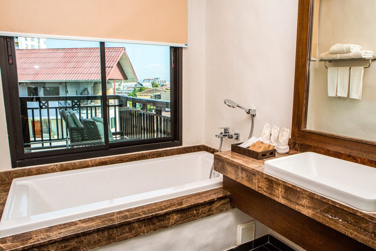 Bathroom 5, Smile Lanna Hotel, Muang Chiang Mai
