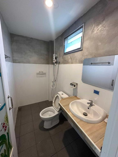 Bathroom, Piamsuk Resort, Lom Sak