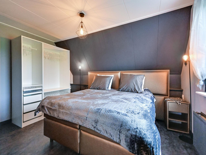 Bedroom 5, Tasteful Villa in Didam with Garden, Didam