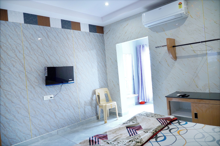 Room 4, SRT Convention & Hotel, Anantapur